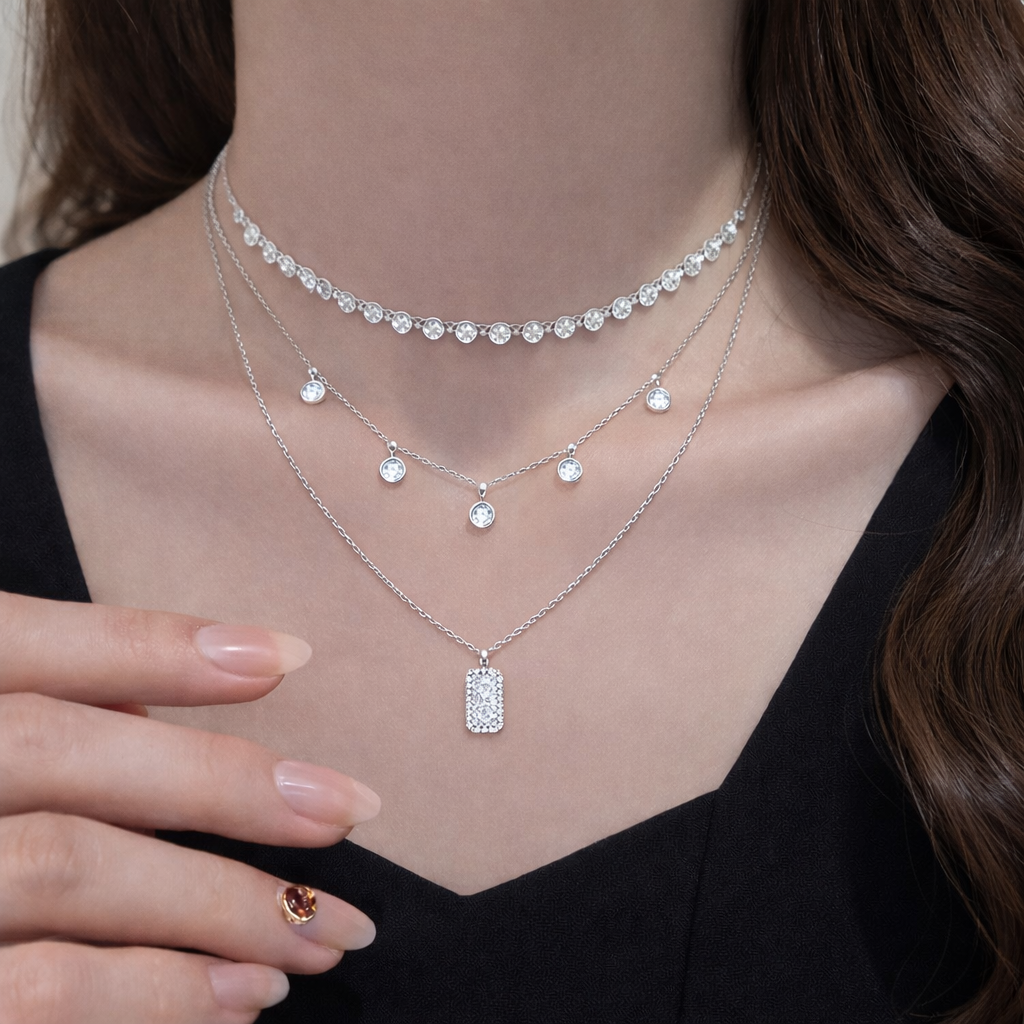 Veloria Round Bezel Necklace in S925 Sterling Silver