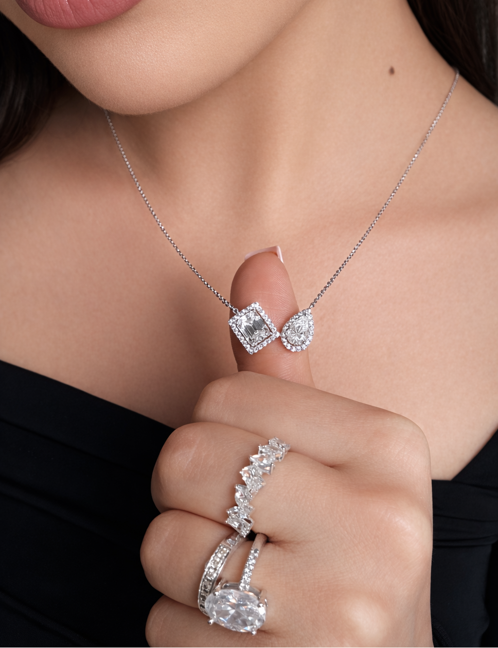 Moissanite Geometric Necklace in S925 Sterling Silver