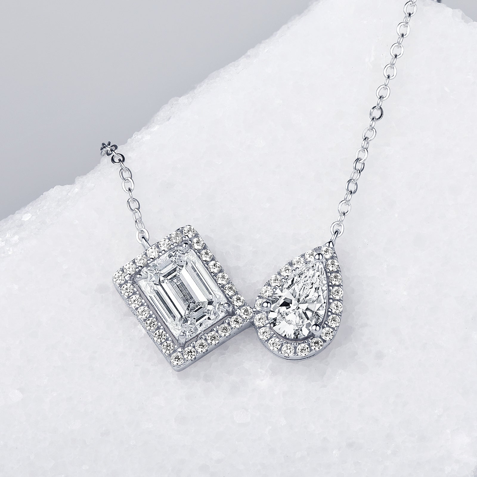 925 Sterling Silver Moissanite Geometric Necklace