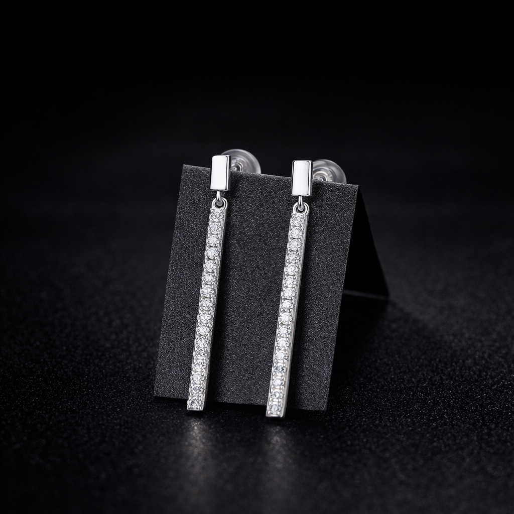 Éclat Moissanite Drop Earrings in S925 Sterling Silver