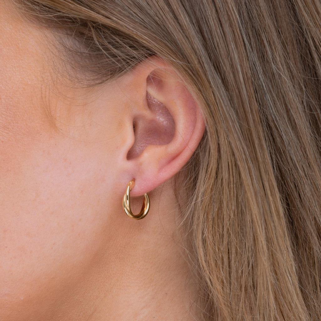 Classic Twist Hoop Earrings