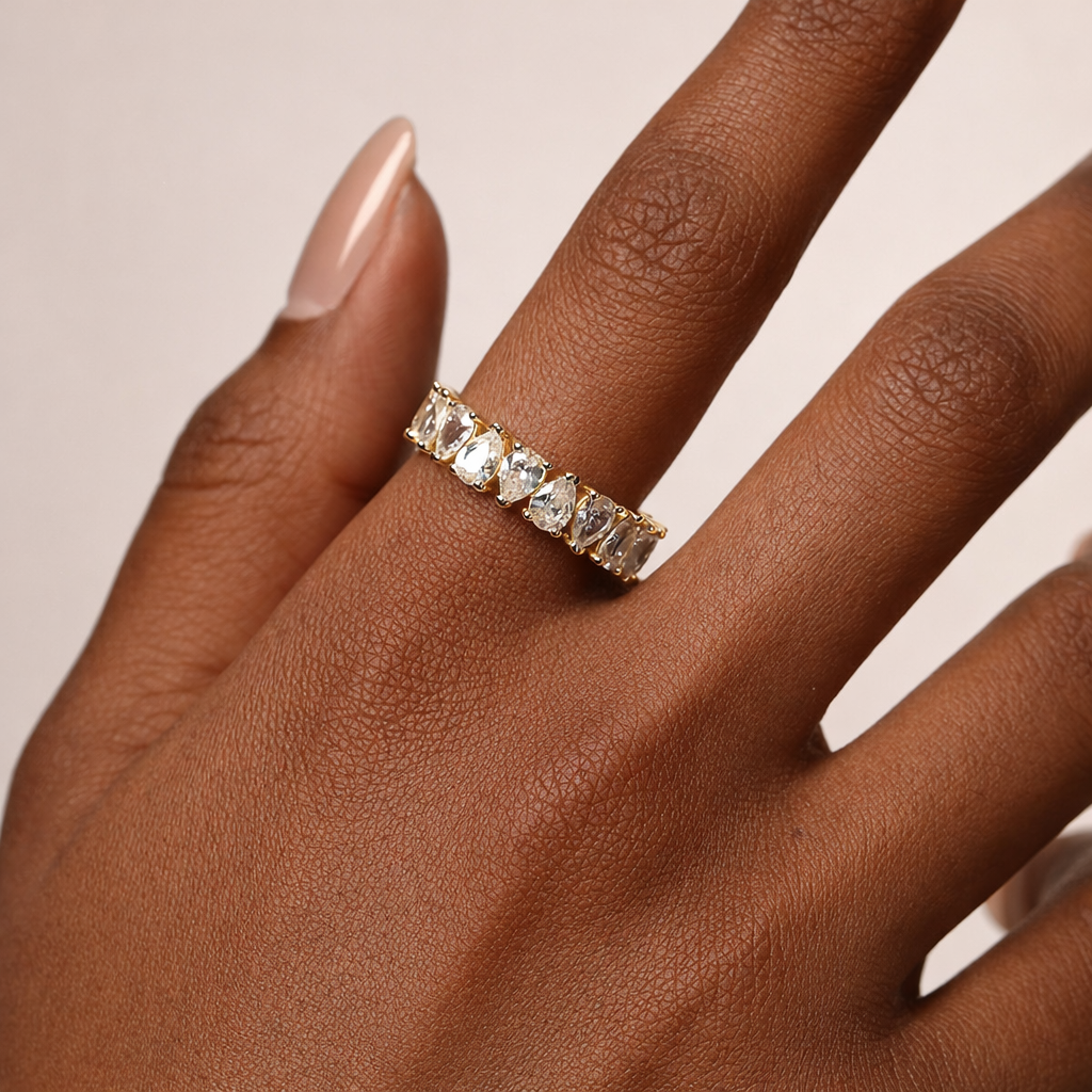 Serena Eternity Band in S925 Sterling Silver