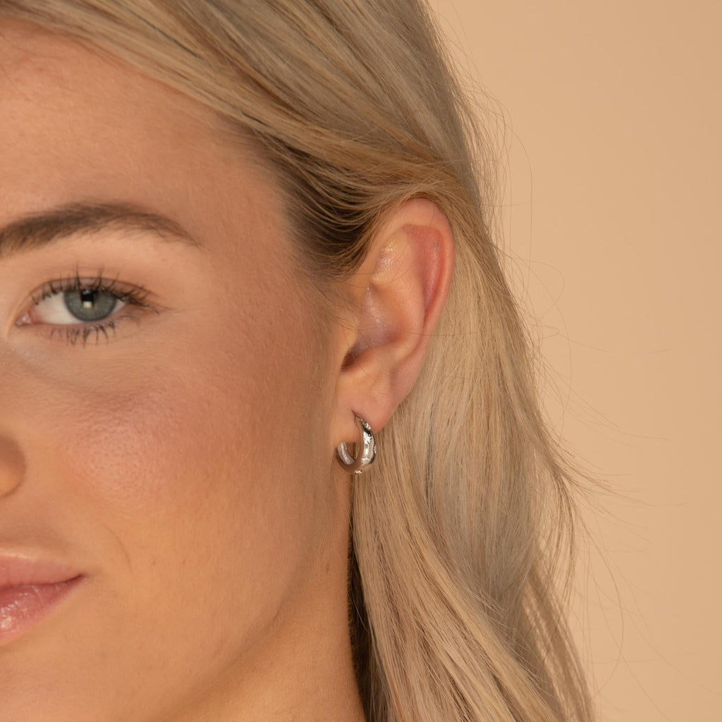 North Star Thick Sapphire Huggie Earrings