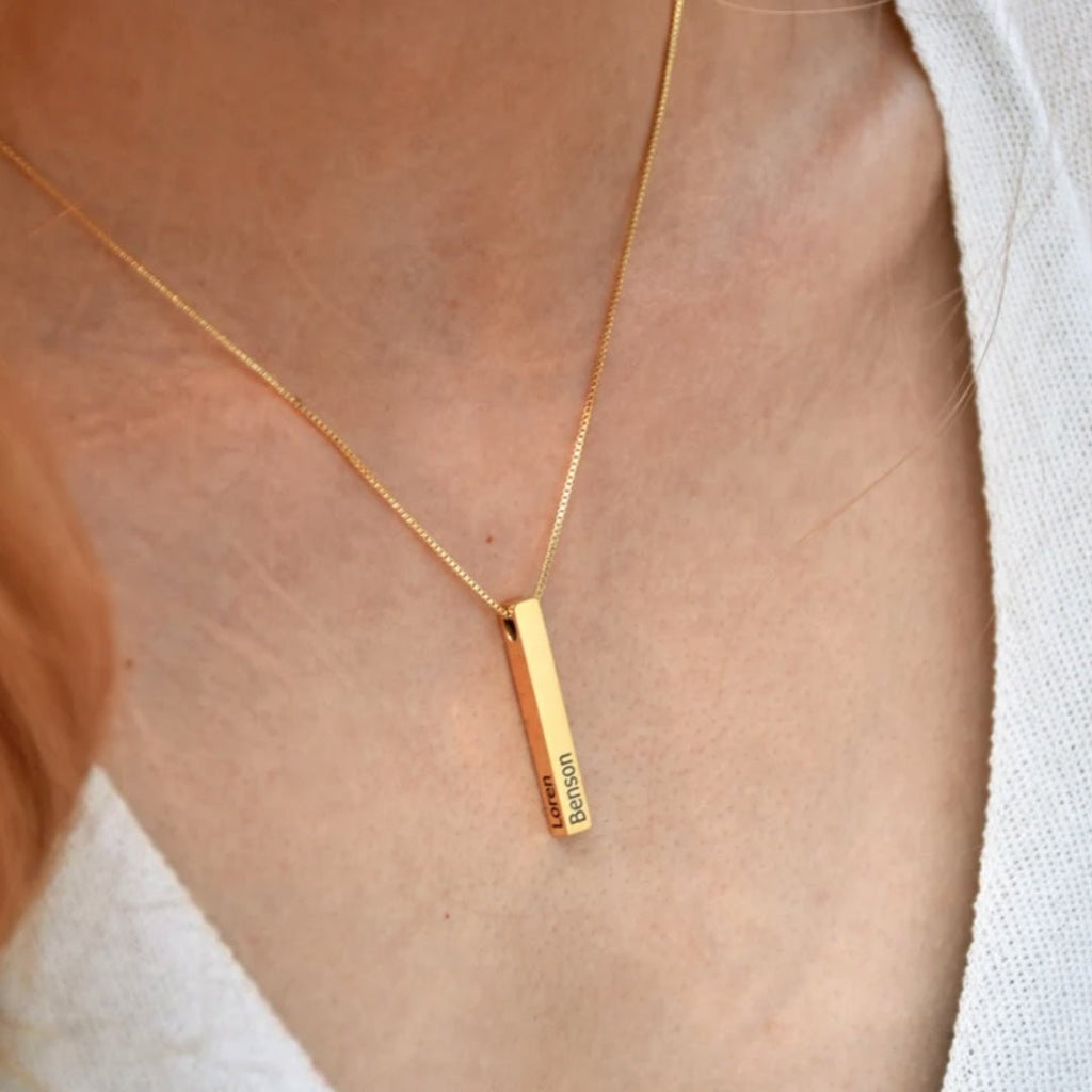 Pillar Bar Name Necklace